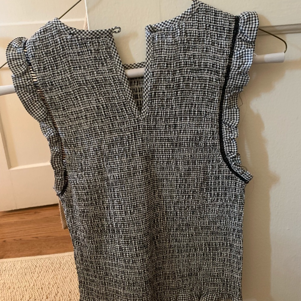 Size M - Picture 2 of 2